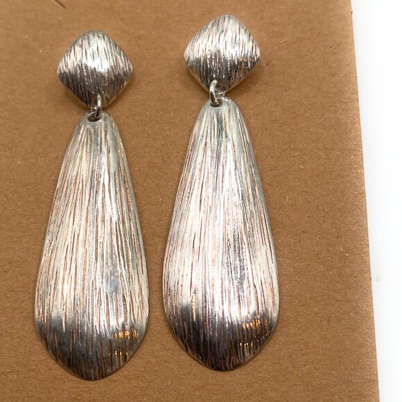 Silpada Jewelry - P2948 Silpada Sterling SILVER TIPPING POINT Earrings